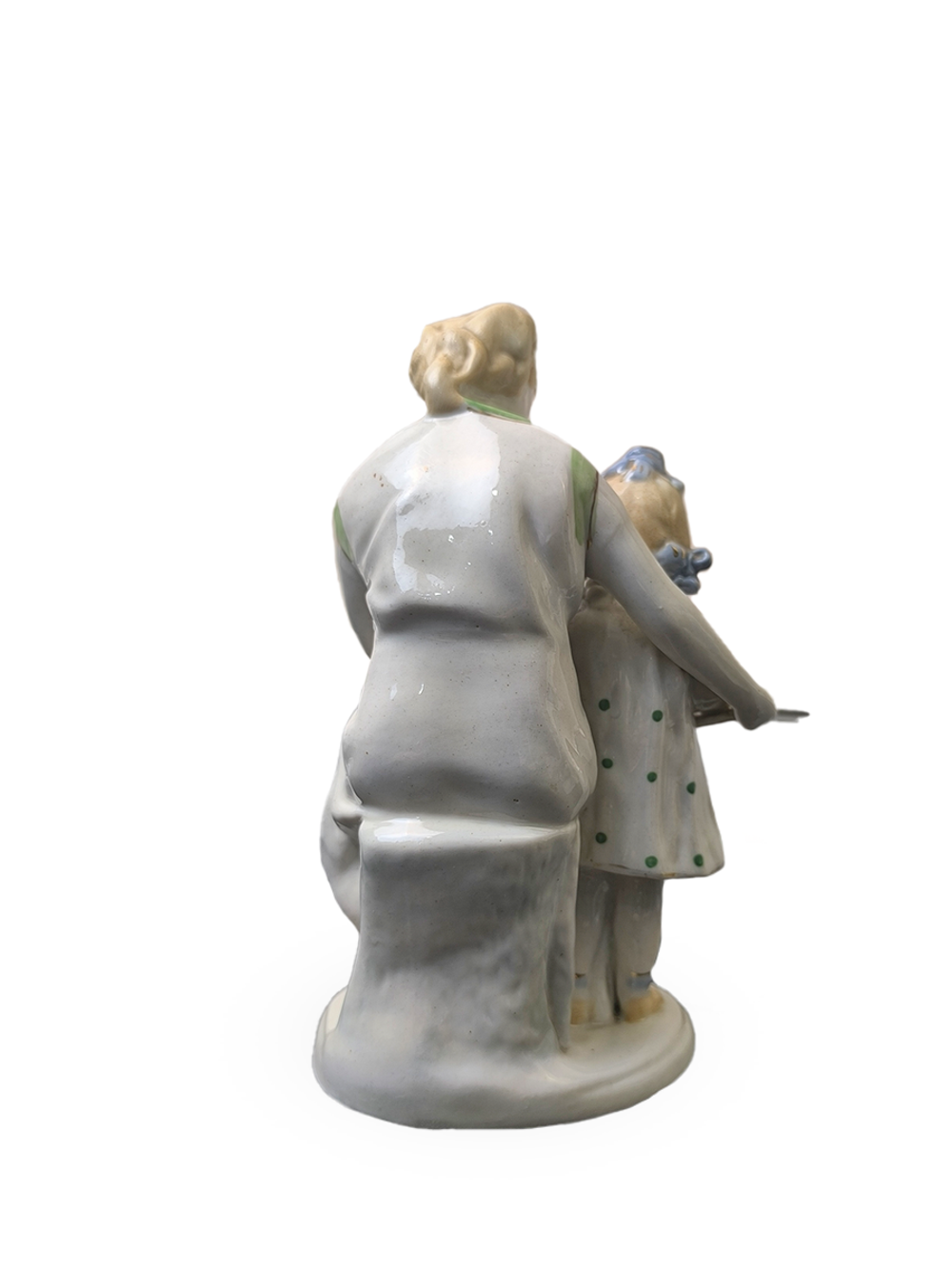 Фарфоровая статуэтка "Первая буква"