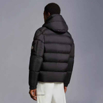 Пуховик Moncler