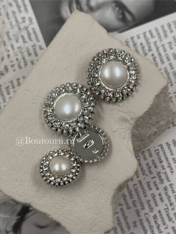 Пуговицы Скиап. серебристые перламутр (жемчуг) со стразами