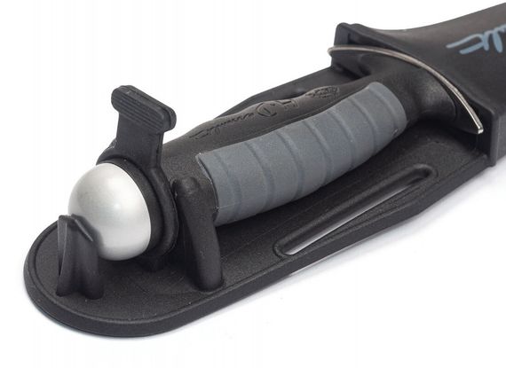 Нож H.Dessault (C4 Carbon) Master