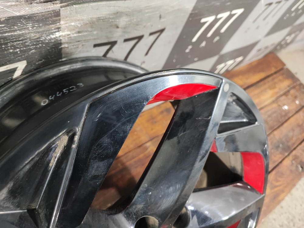 Диск колесный литой R18 Omoda C5 22-нв Б/У Оригинал 203000450AA