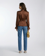 Блуза с бантом приталенная