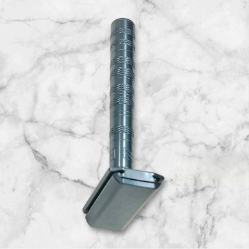 Т-образная бритва Henson Shaving AL13, серая, Aggressive