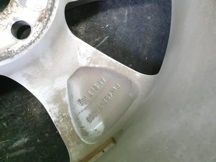 Диск литой R17 Lexus UX (2018-н.в.)