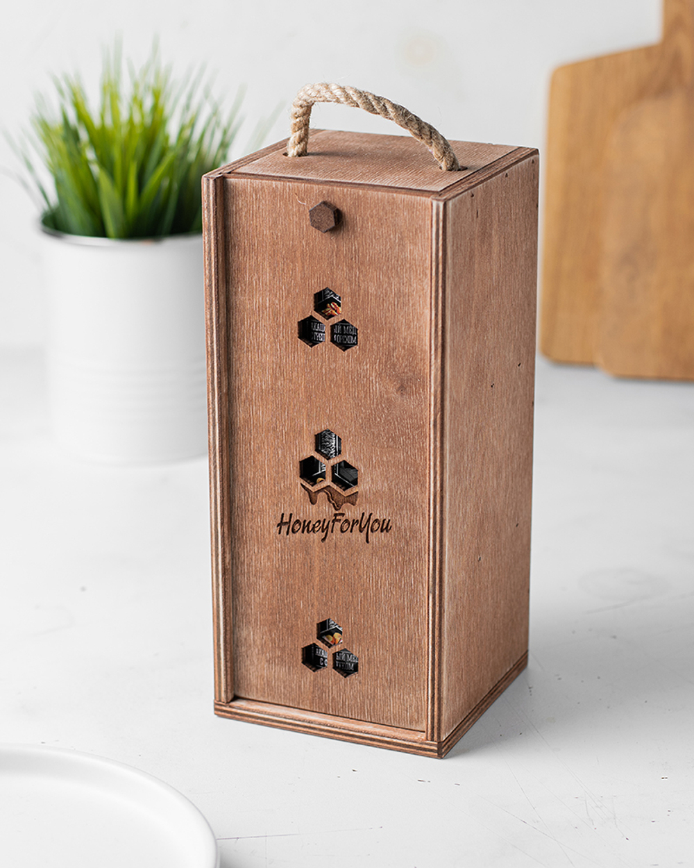 Медовый подарочный набор HoneyForYou "Ореховое трио" в деревянном ящике