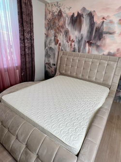 Наматрасник INVA защитный стеганный с бортиком 120 х 200 см / бежевый