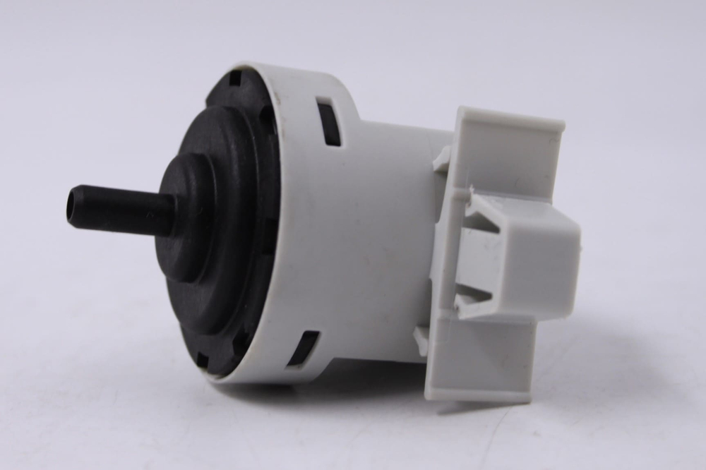 Датчик уровня воды (прессостат) 2828170500 стиральной машины Beko