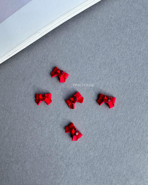 Бант красный со стразой Pink House