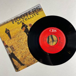 Винтажная виниловая пластинка LP The Hooters Satellite (Germany 1987) 7 дюймов, 45 RPM, Single