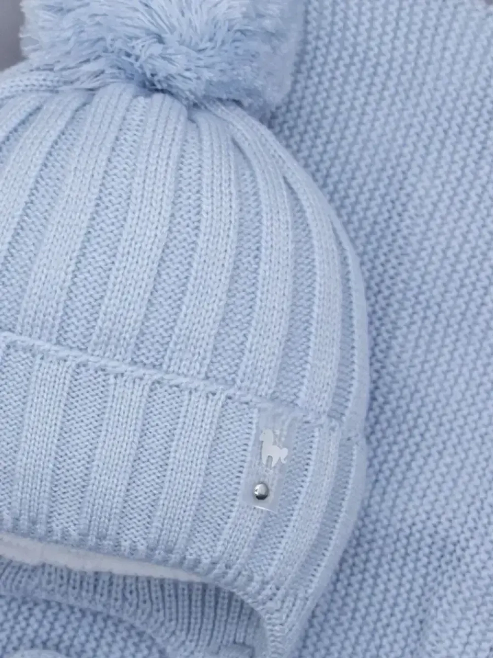 Шапка для девочек осенняя и снуд