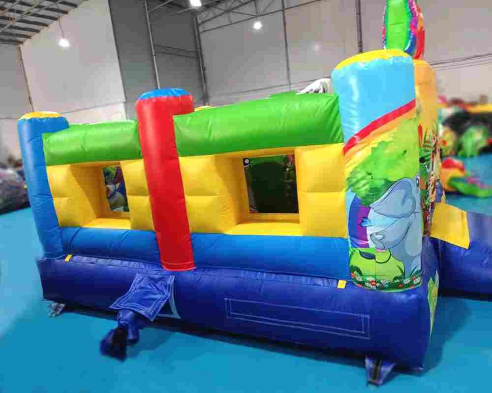 Детский надувной батут «Попугайчики» без горки, размер 3,5*3,5*2,5 м.