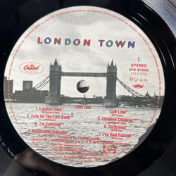 Винтажная виниловая пластинка LP Paul McCartney Wings London Town (Япония 1978) (Оби, Плакат, Полный Комплект)