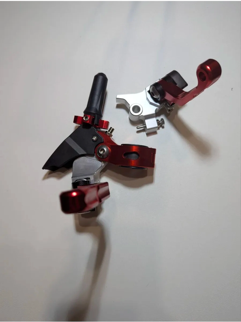 Рычаг тормоза и сцепления для мотоцикла (CNC алюминий)