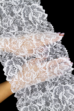 Эластичное кружево холодное белое ширина 21 см