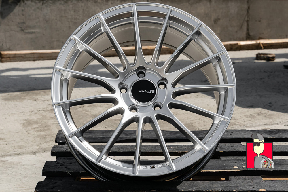Комплект дисков OZ Racing Superturismo 18x8.5 et35 5x114.3