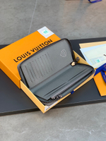 Louis Vuitton Zippy Vertical Wallet