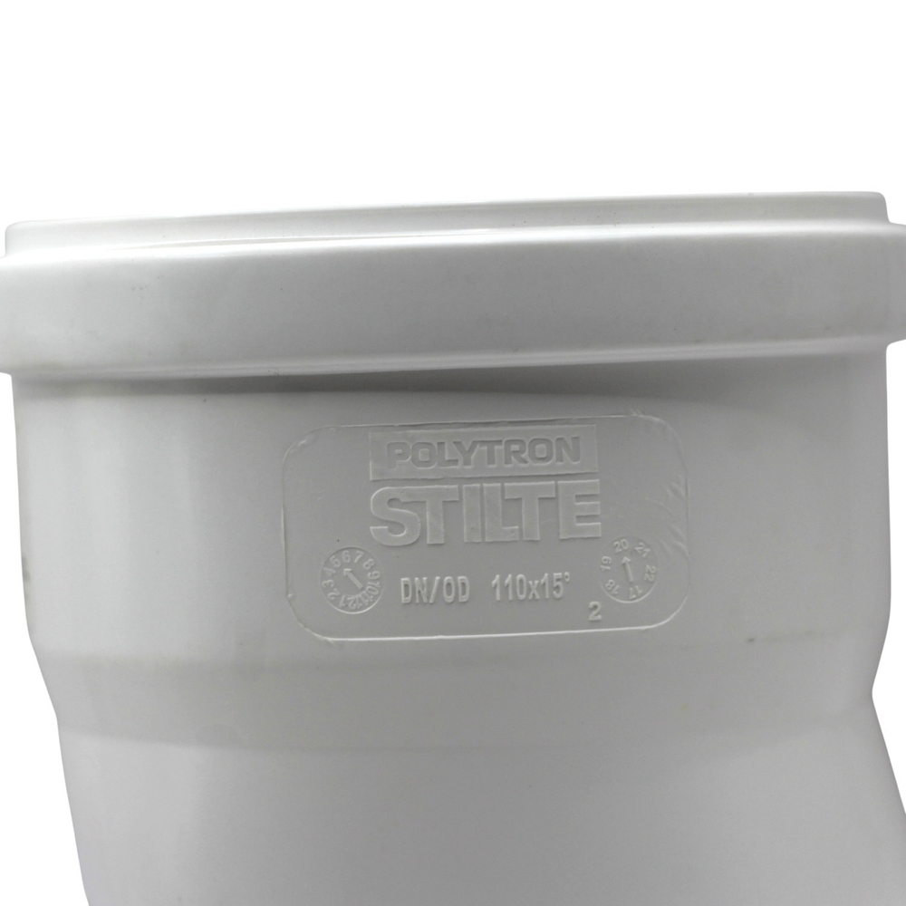 Отвод канализационный PRO AQUA STILTE Ø110x15°