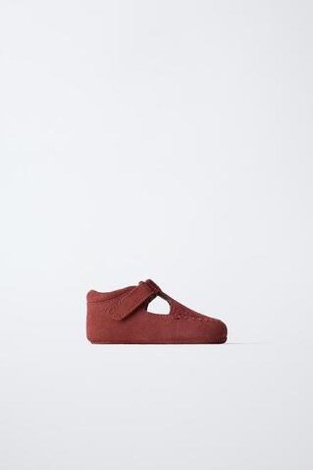 ZARA КОЖАНЫЕ ТУФЛИ T-ОБРАЗНОЙ ФОРМЫ, РОЗОВЫЙ