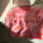 Описание по вязанию джемпера спицами "Flower"