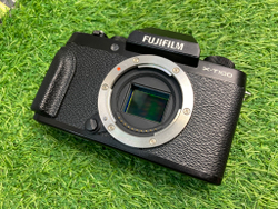 FujiFilm X-T100