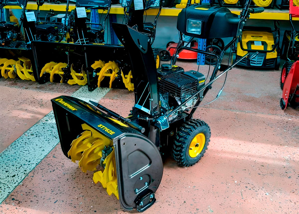 Снегоуборщик CHAMPION ST762E