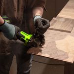 Угловая шлифовальная машина акк. Greenworks AG590, 24V, б/щет, 125 мм, 8500 об/мин, Anti-Kickback,1х8Ач,ЗУ,кор (3201007CUH)