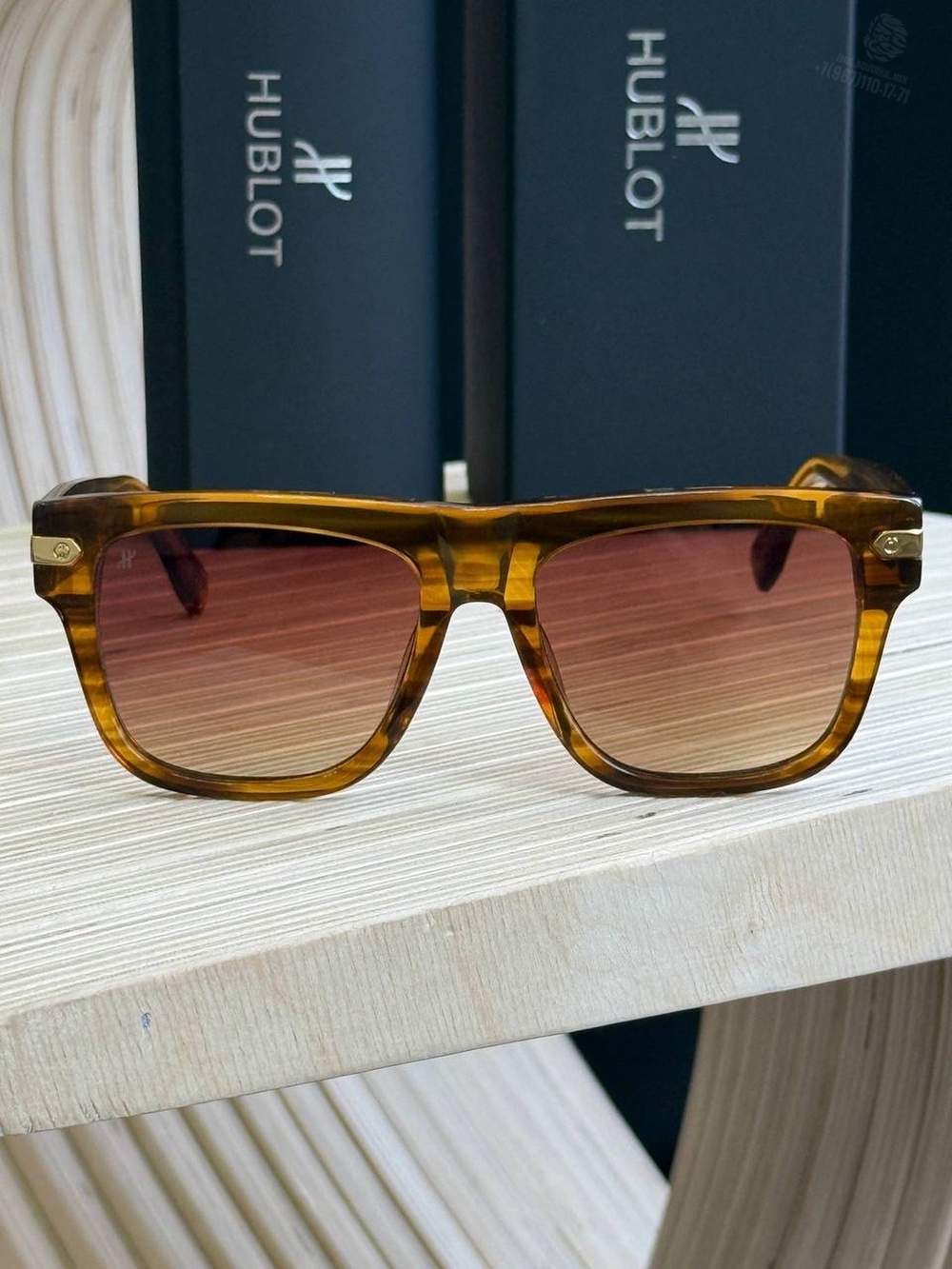 Солнечные очки Hublot