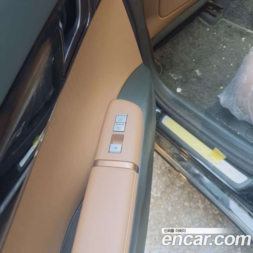 Hyundai Grandeur (Azera) (GN7) 2.5 Бензин 2WD (04.2023)