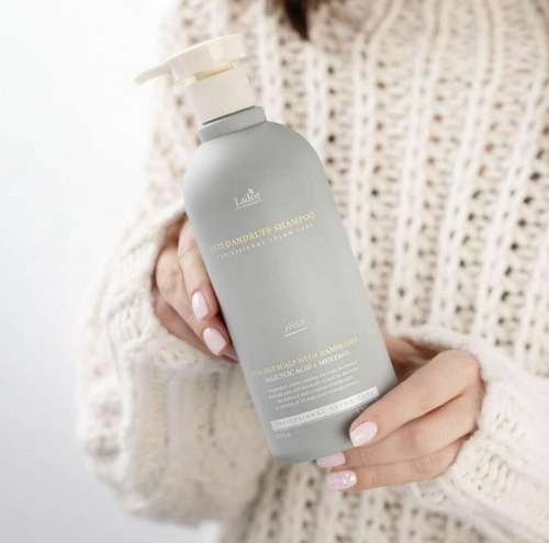 Слабокислотный шампунь против перхоти Lador Anti Dandruff Shampoo