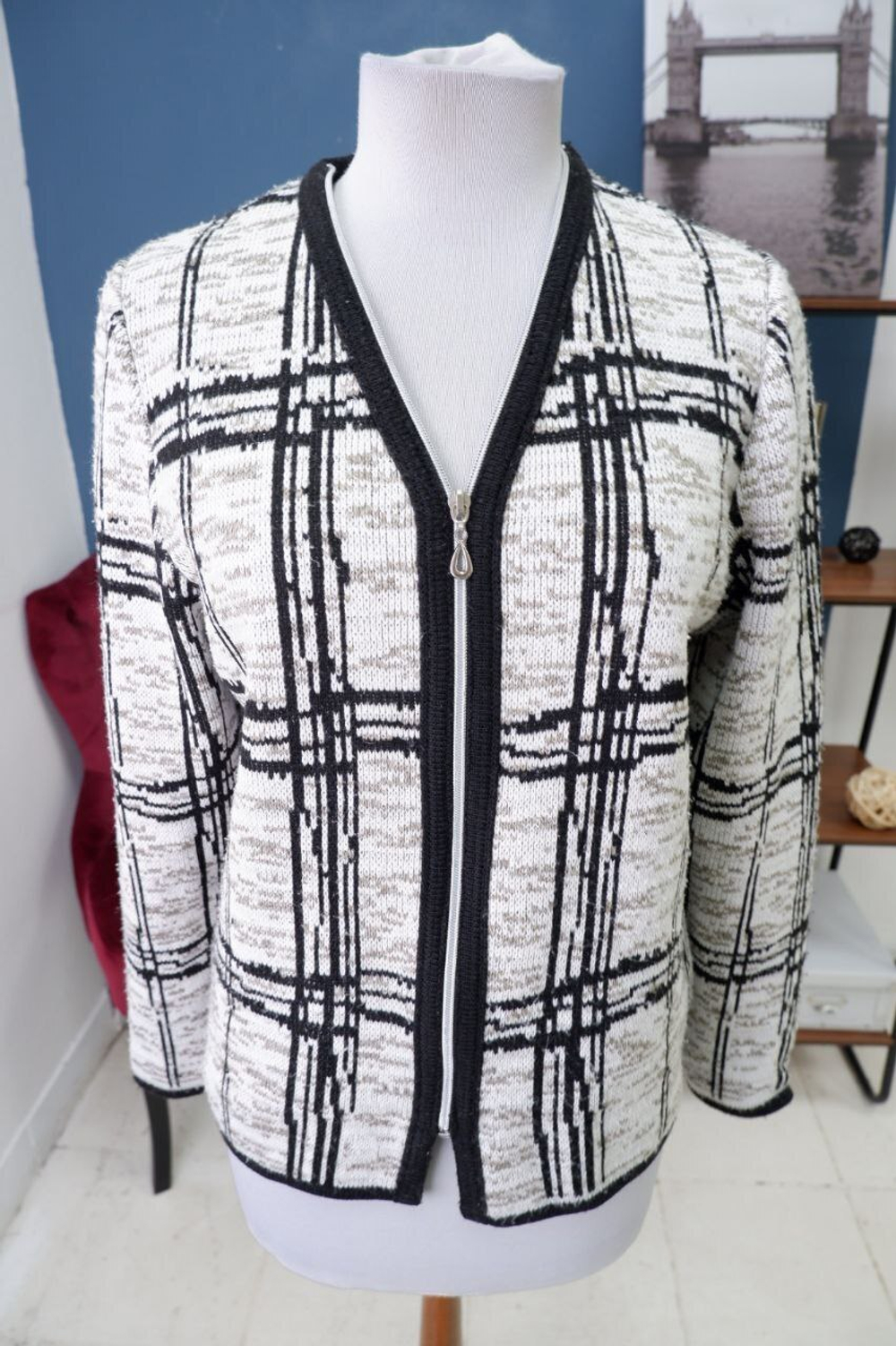 Жакет на молнии 48/50 размер