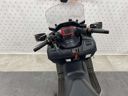 Suzuki Skywave 650 , 2002