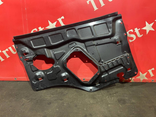 Панель двери правой