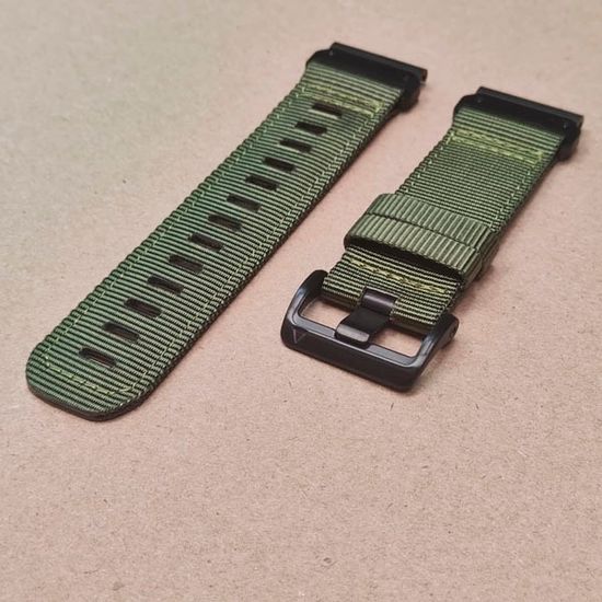 Ремешок тактический Tactix 26 мм. для Garmin Fenix 7x / 6x / 5x / 3, Enduro 2 / Tactix 7, Tactix Delta нейлоновый быстросъемный на застежке (Хаки/черная застежка)