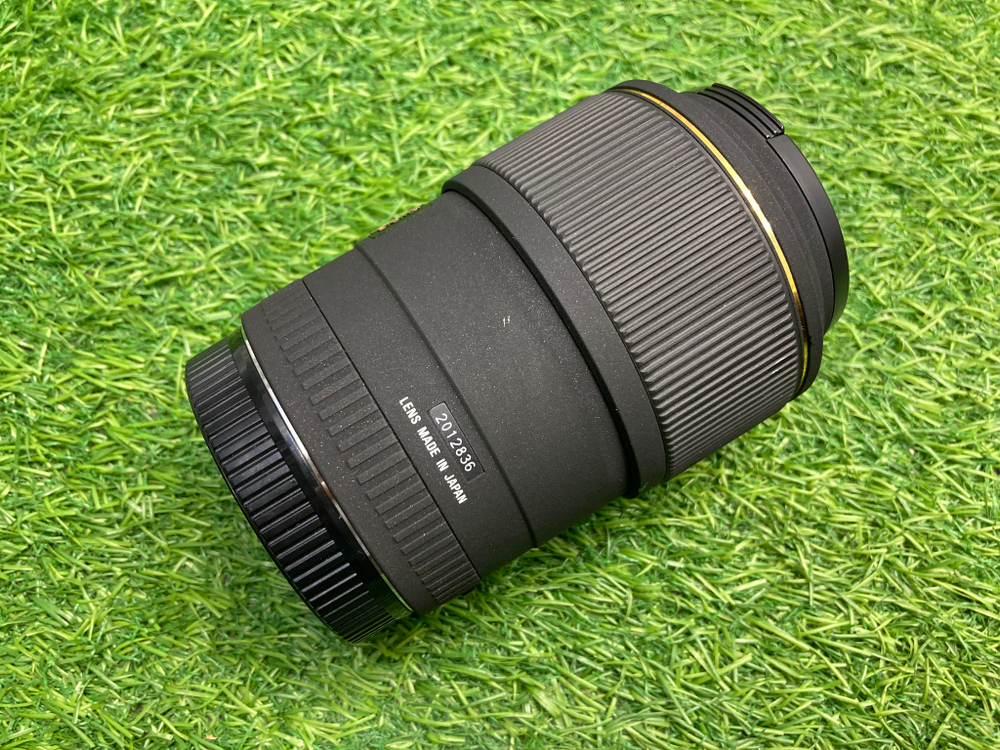 Sigma AF 105mm 2.8 EX DG Macro Canon