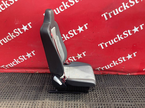 Сиденье пассажирское механическое 2018г