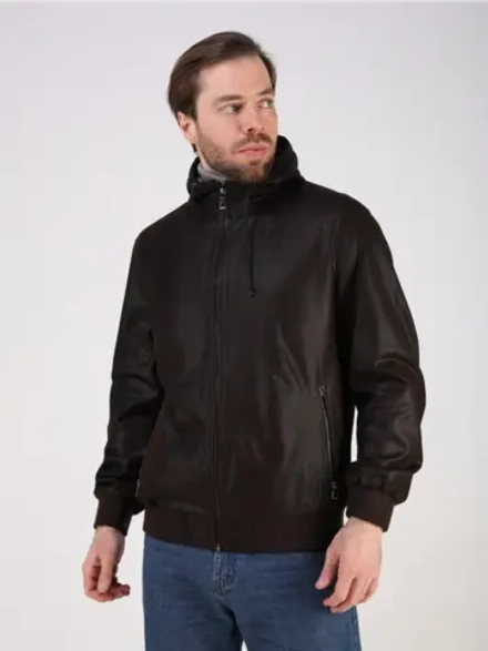 Кожаная куртка демисезонная замшевая с капюшоном