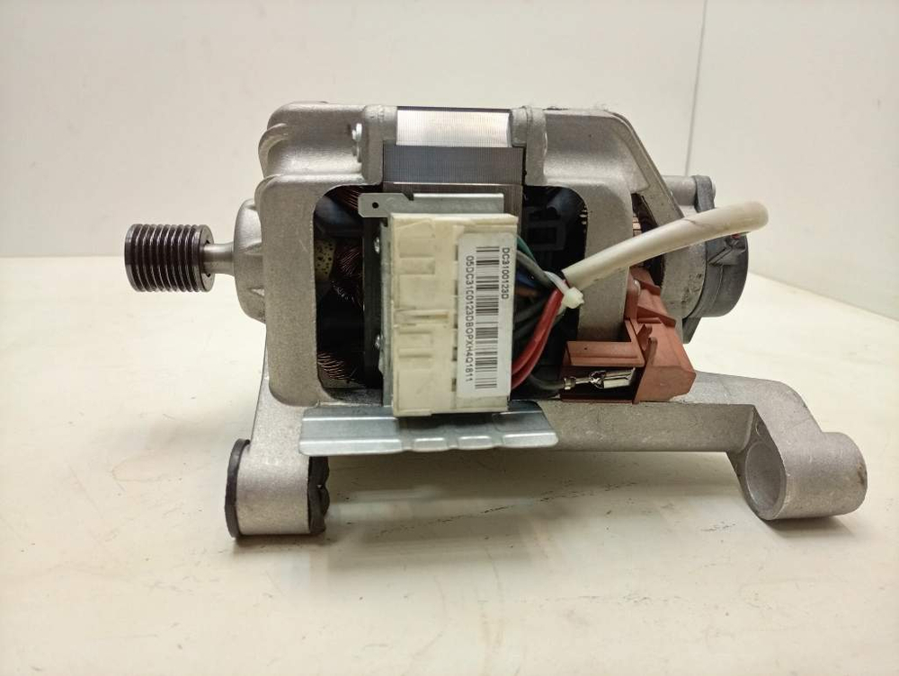 WF8590NMW9DYLP кт26 Двигатель для стиральных машин Samsung DC31-00123D б/у