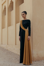 Платье макси сатиновое с асимметричной драпировкой и вышивкой