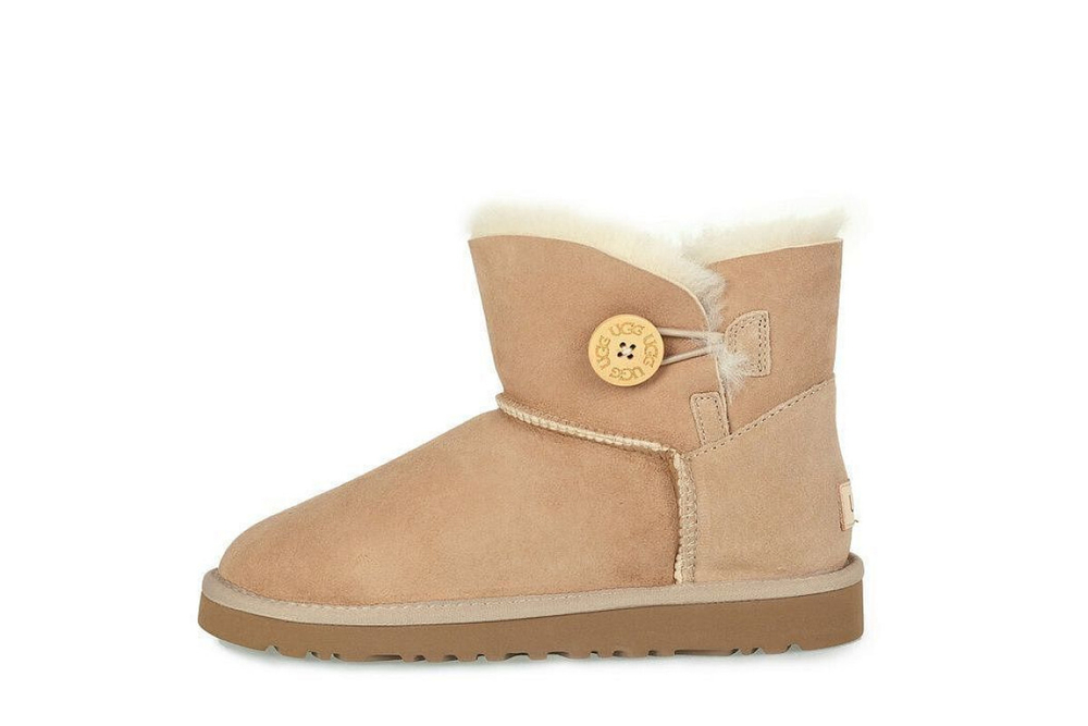 UGG Mini Bailey Button II Sand
