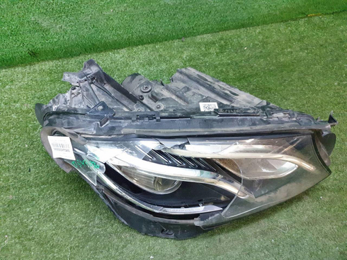 Битая Фара правая Mercedes E W213 (2016-2021) LED