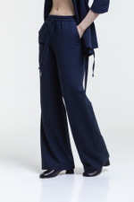 Костюм халат на запах и брюки клеш