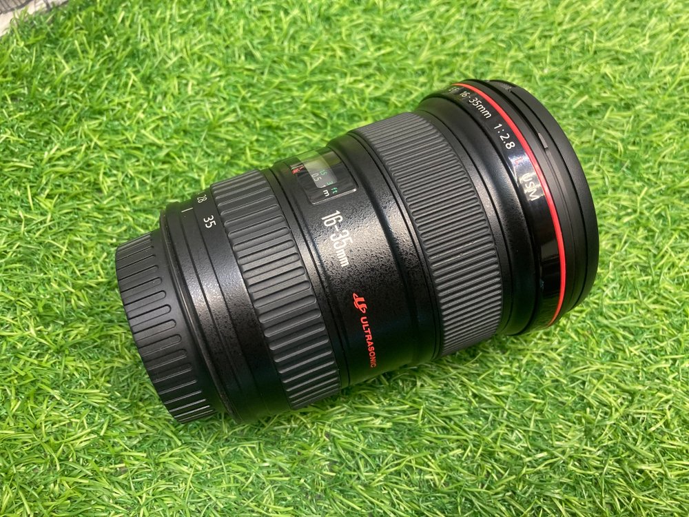 Canon EF 16-35mm 2.8L