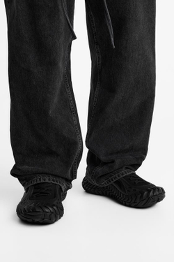 ZARA КРОССОВКИ С РЕЛЬЕФНОЙ ПОДОШВОЙ, ЧЕРНЫЙ