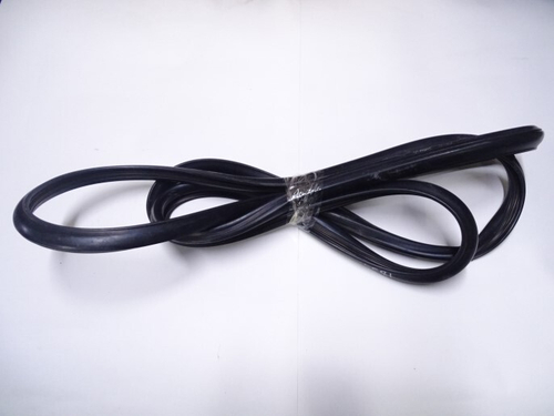 Уплотнитель лоб. стекла /Г-3307, 4301/ (Ярославль)