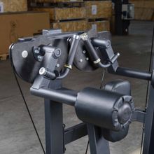 A2005 Дельт-машина. Стек 100 кг