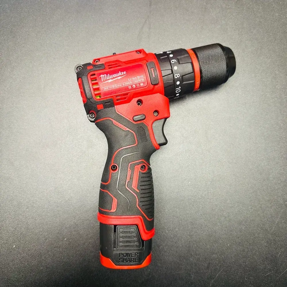 Шуруповерт аккумуляторный бесщеточный Milwaukee 24V / 2АКБ / +сумка