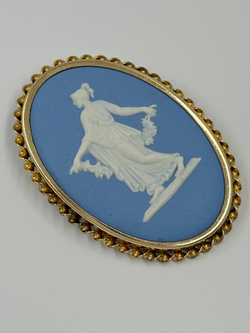 Брошь-кулон Танцующая Ора Wedgwood