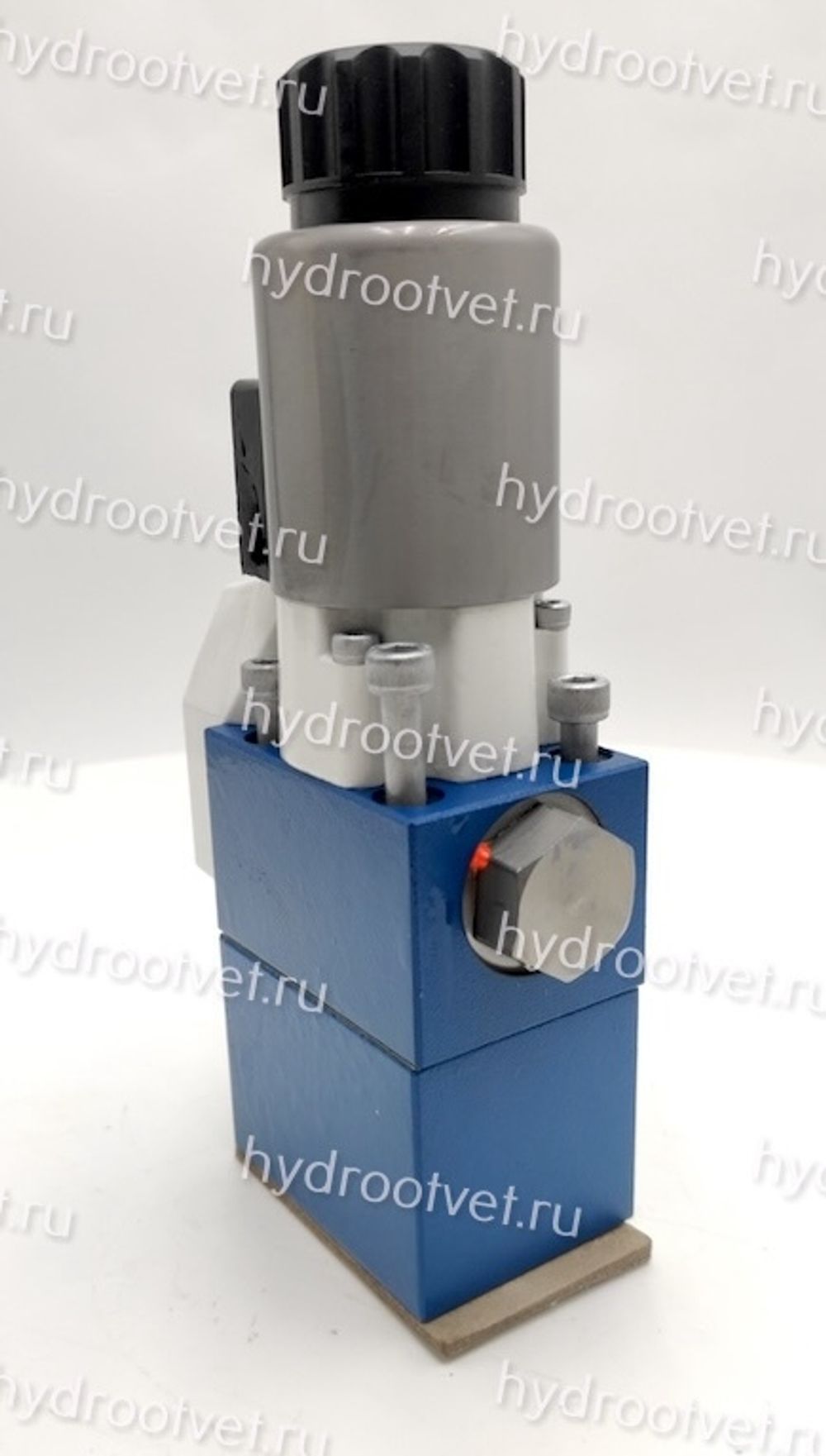 M-4SEW6D3X/630MG24K4 - Гидрораспределитель седельного типа Ду 6 с электроуправлением на 630 бар, схема D (574А)