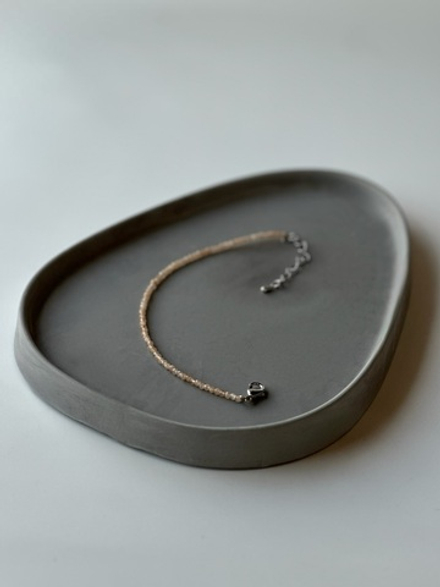 Браслет из граненного солнечного камня. 1137