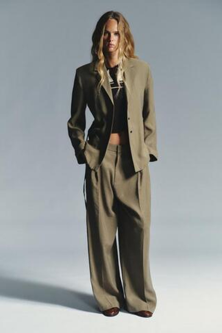 ZARA БРЮКИ С ДВУМЯ СКЛАДКАМИ И КЛАПАНАМИ, ТЕМНЫЙ ХАКИ